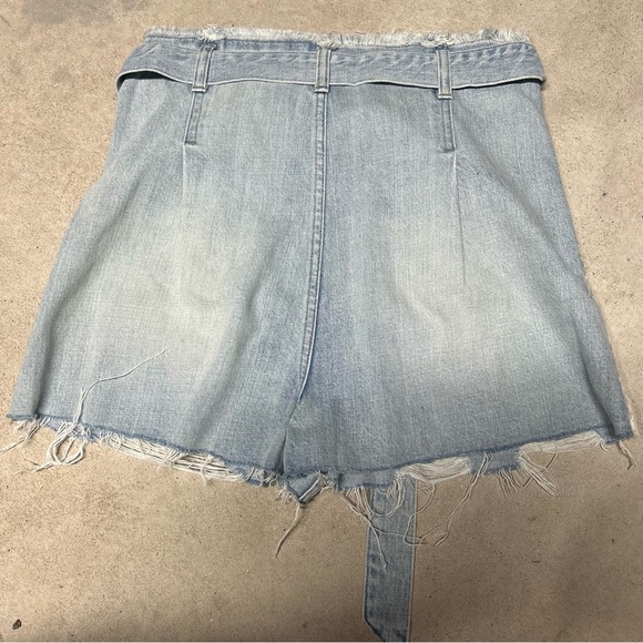 Pistola Light Blue Denim Distressed Raw Hem High Rise Shorts Size 27 - Picture 3 of 5